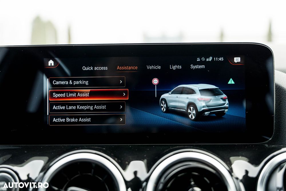 Mercedes-Benz GLA 250 e 8G-DCT Style - 27