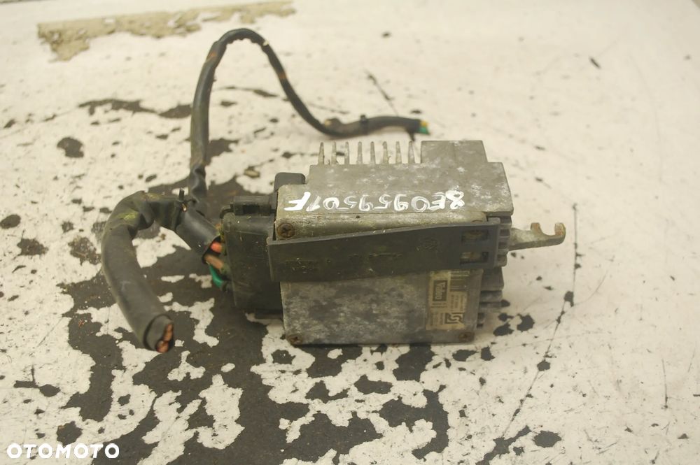 MODUŁ WENTYLATORÓW 8E0959501F AUDI A4 B6 B7 8E0959501D - 3