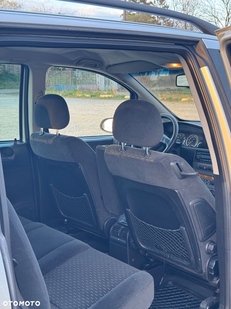 Opel Zafira 1.8 16V Elegance - 14