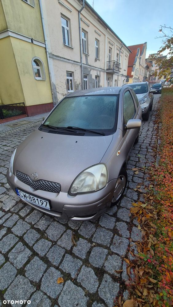 Toyota Yaris 1.3 Terra Plus - 1
