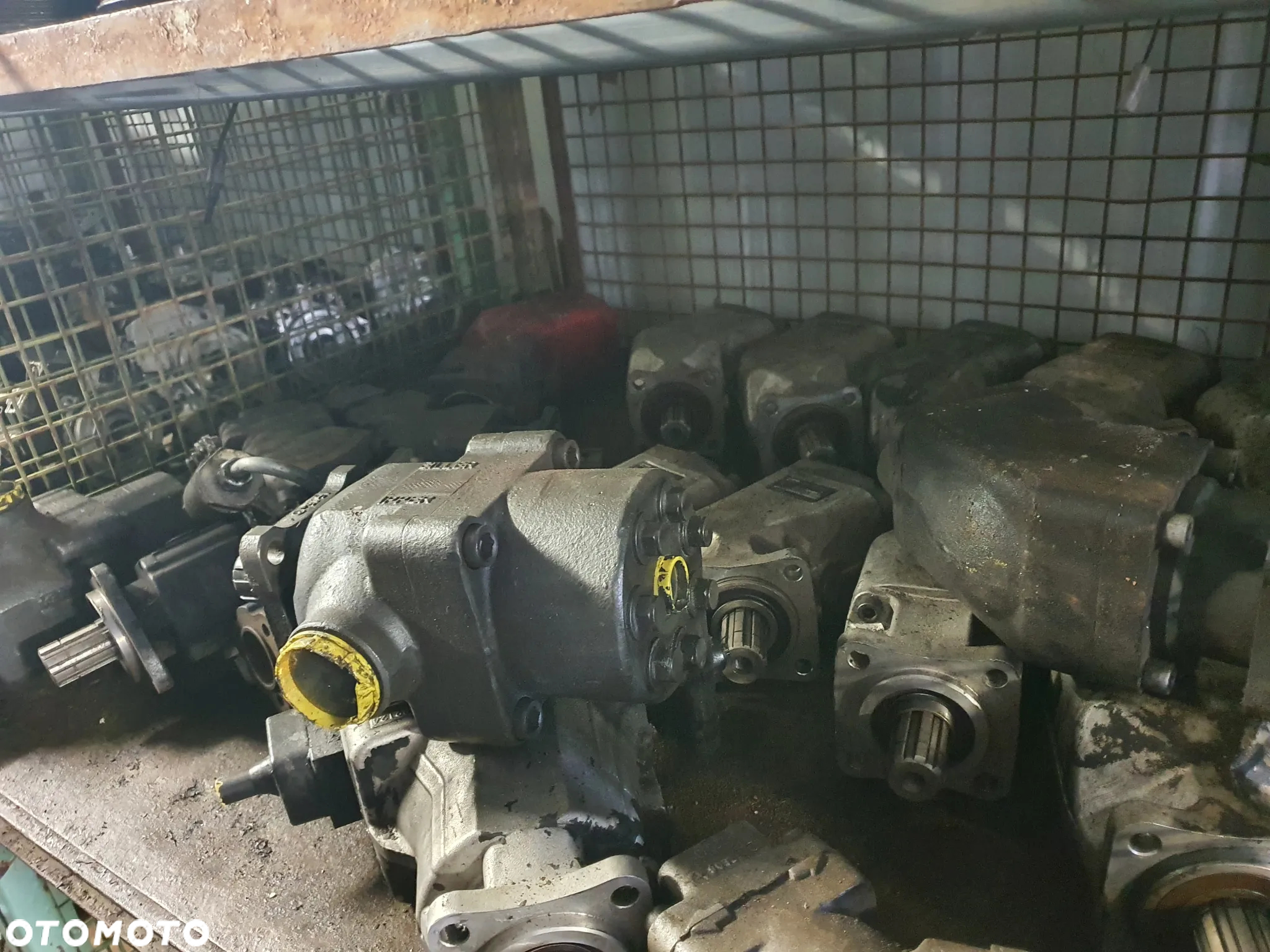 Przystawka odbioru mocy pompa hydrauliczna rozdzielacz napęd MAN DAF Iveco Volvo Scania Renault ZF - 5