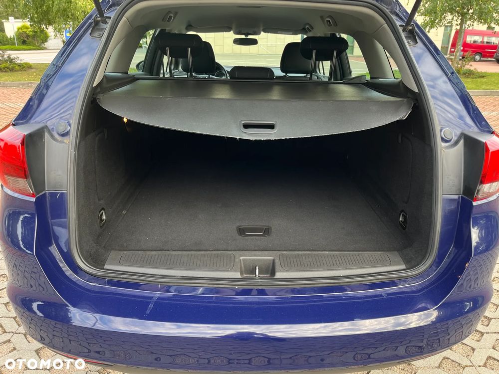 Opel Astra - 10