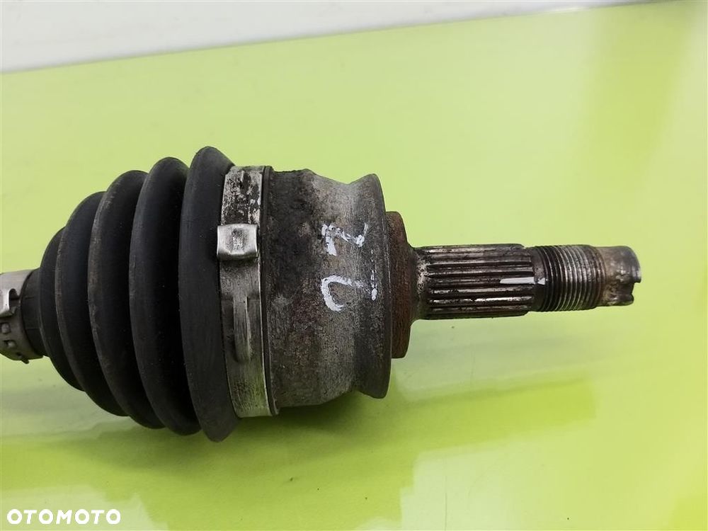 Półoś przód przednia prawa Fiat Panda II 03-13 1.1 B MANUAL - 2