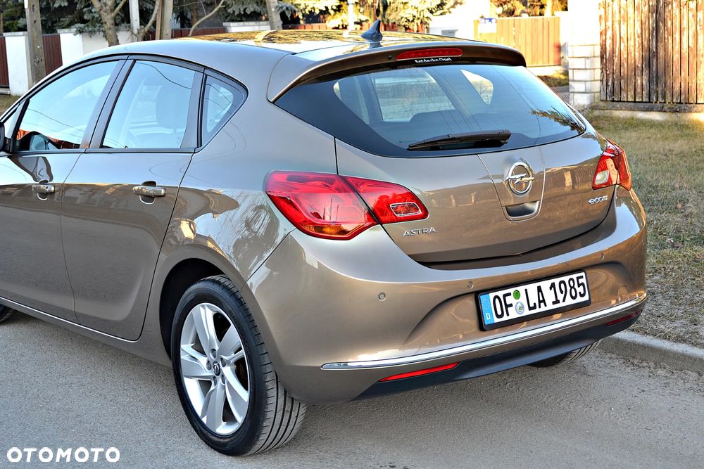 Opel Astra 1.4 Turbo ecoFLEX Start/Stop Active - 11