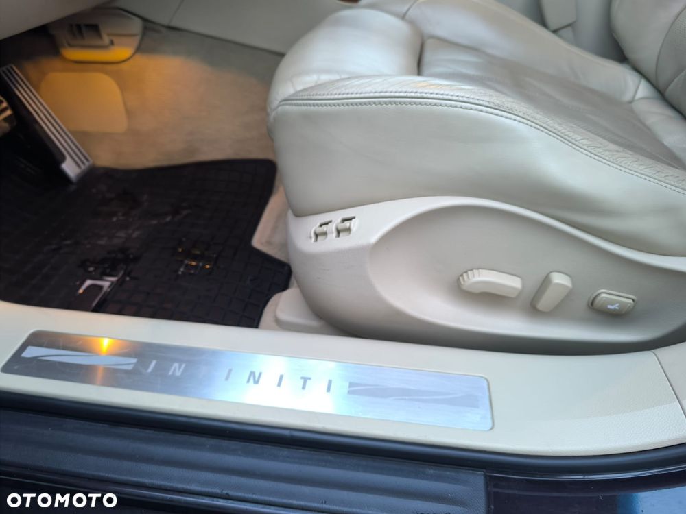 Infiniti FX FX30d S Premium - 11