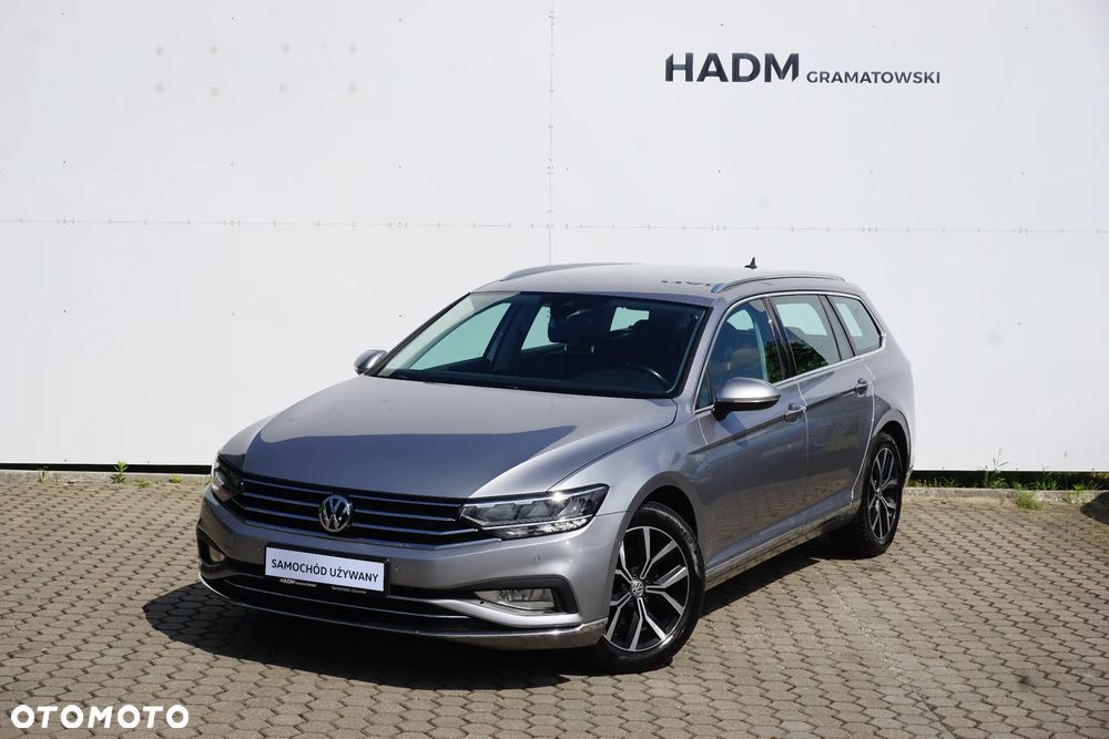 Volkswagen Passat 1.5 TSI EVO Elegance DSG - 4