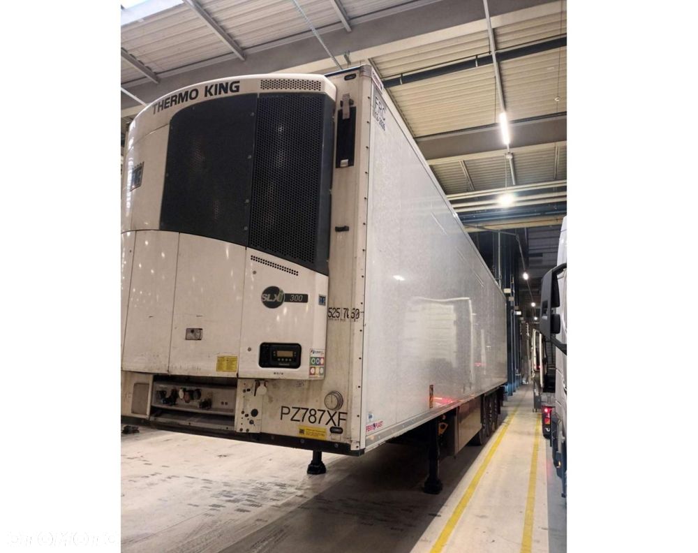 Schmitz Cargobull SKO FP 60 ThermoKing SLXi 300 - 3