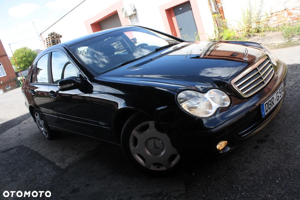 Mercedes-Benz Klasa C 220 CDI Classic - 2