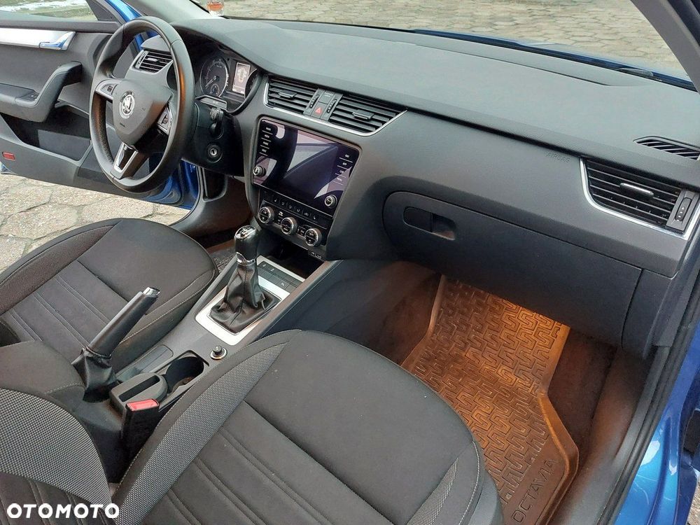 Skoda Octavia - 14