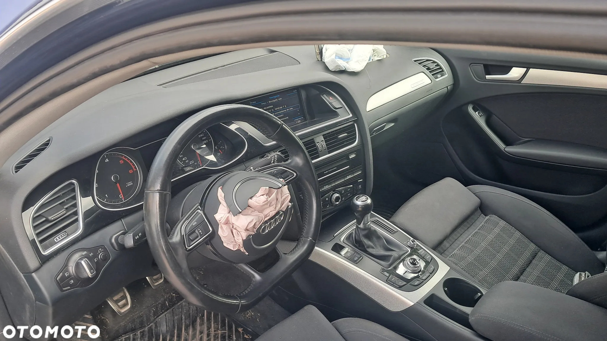 Audi A4 Avant 2.0 TDI DPF quattro S line Sportpaket - 2