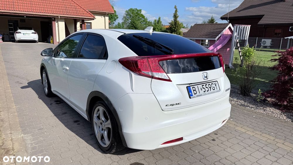 Honda Civic 1.6 i-DTEC Executive Navi ADAS II - 5