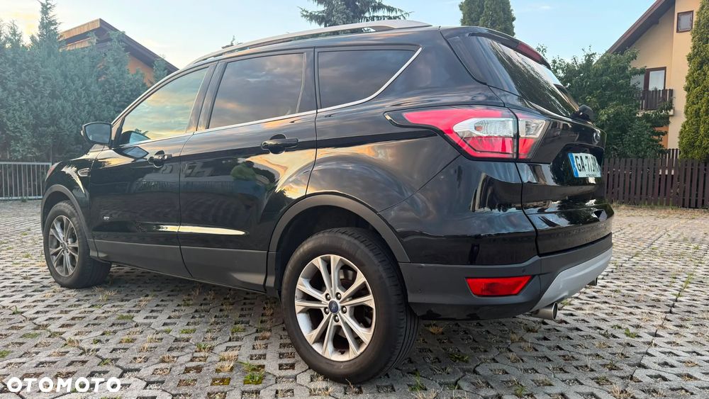Ford Kuga 2.0 TDCi AWD Titanium - 2