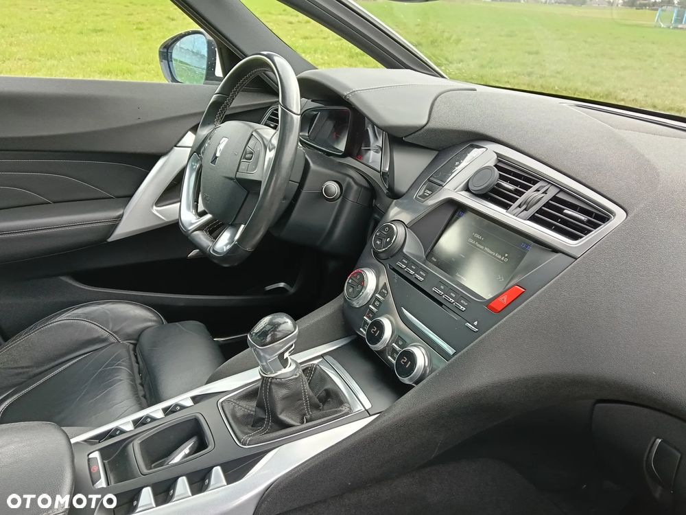 DS Automobiles DS 5 - 11