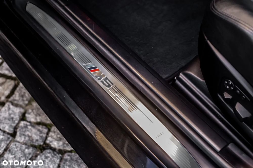BMW M5 Standard - 27