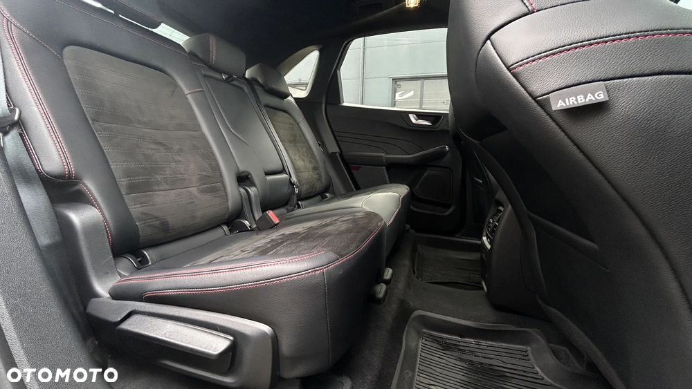 Ford Kuga 2.5 FHEV FWD ST-Line X eCVT - 23