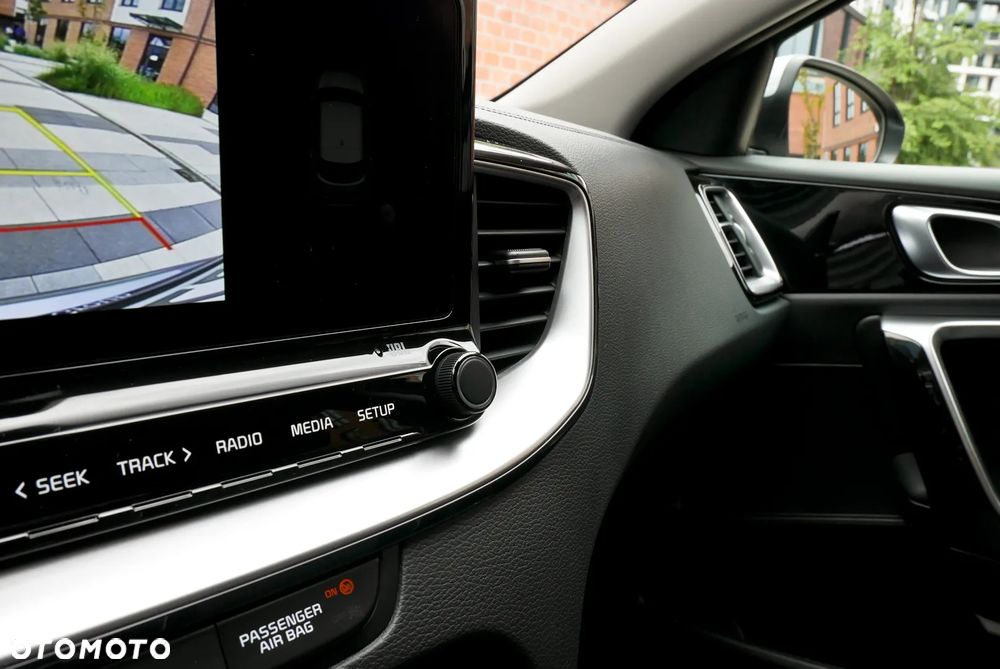 Kia XCeed 1.5 T-GDI Business Line DCT - 28