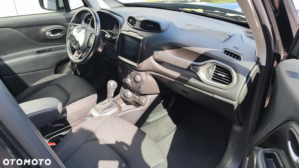 Jeep Renegade - 17