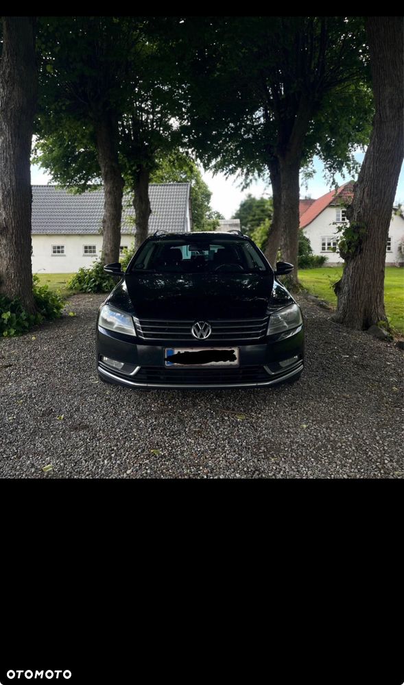 Volkswagen Passat 2.0 TDI Individual - 1