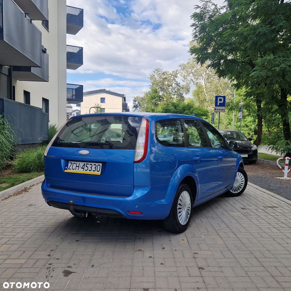 Ford Focus 1.6 Ti-VCT Style+ - 3