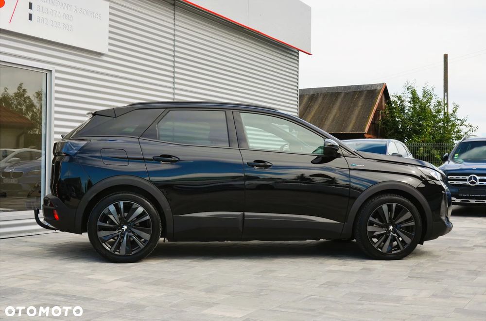 Peugeot 3008 1.6 PureTech HYbrid4 GT Line S&S EAT8 - 4