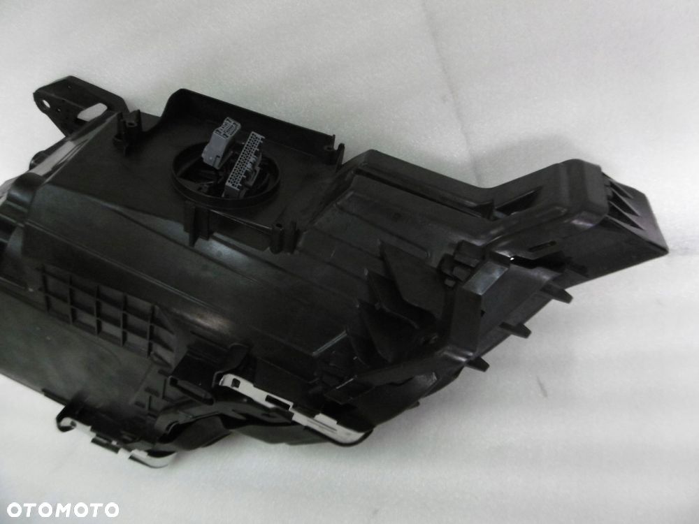 volvo xc60 ii 17/21r - lampa przednia lewa full led - 5