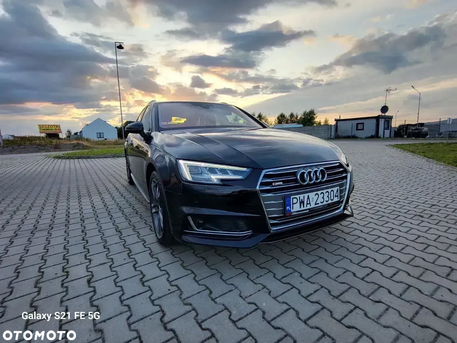 Audi A4 - 1
