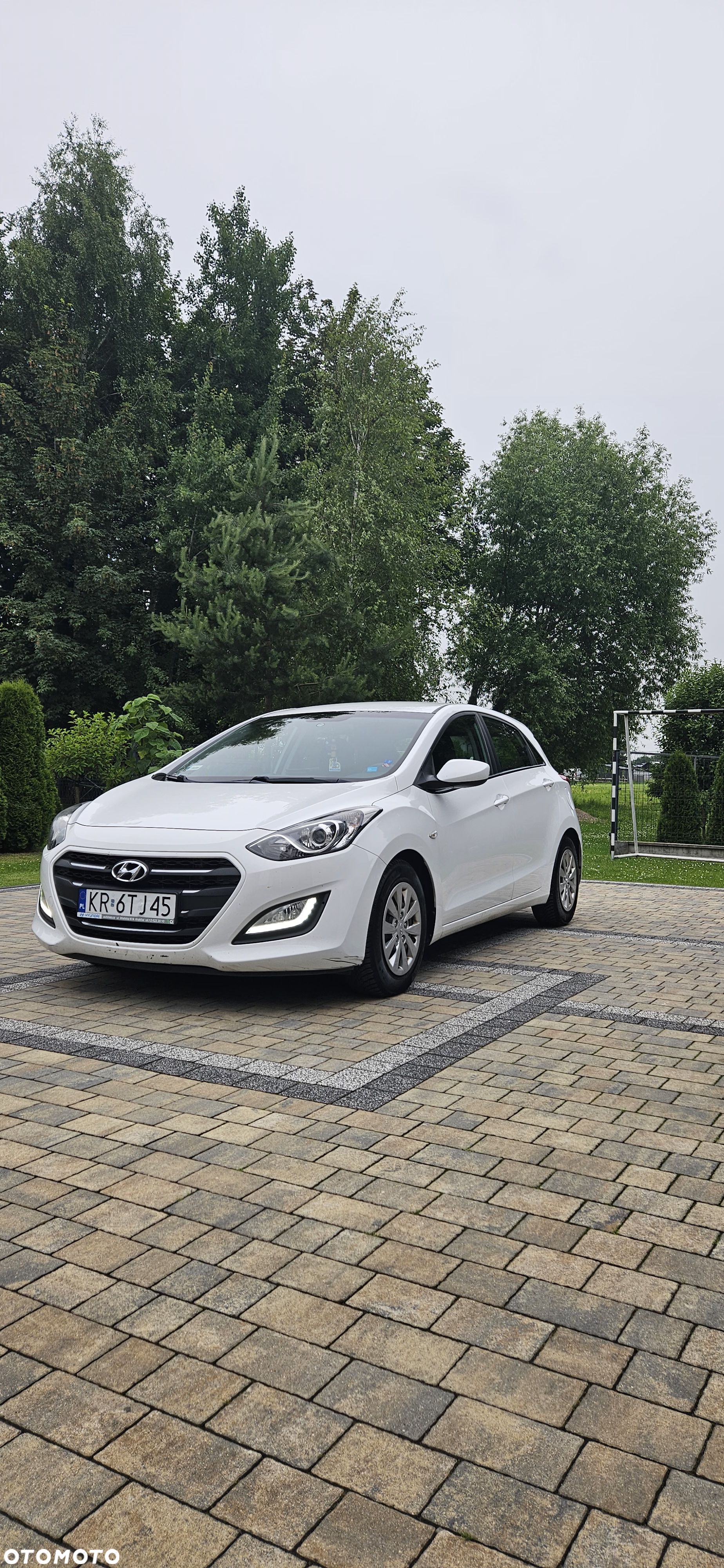 Hyundai i30 1.6 CRDi BlueDrive Classic DCT - 1