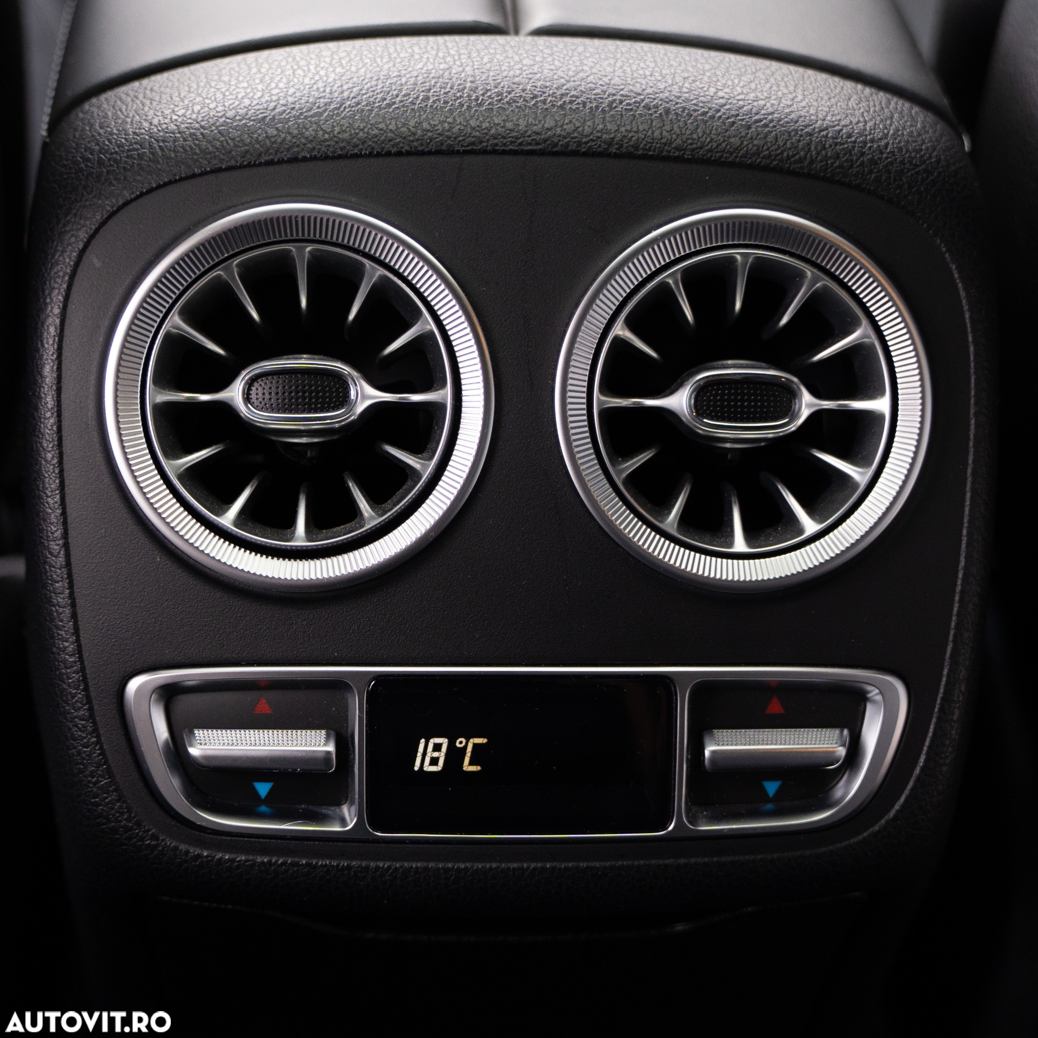 Mercedes-Benz CLS AMG 53 4Matic AMG Speedshift 9G-TRONIC - 35