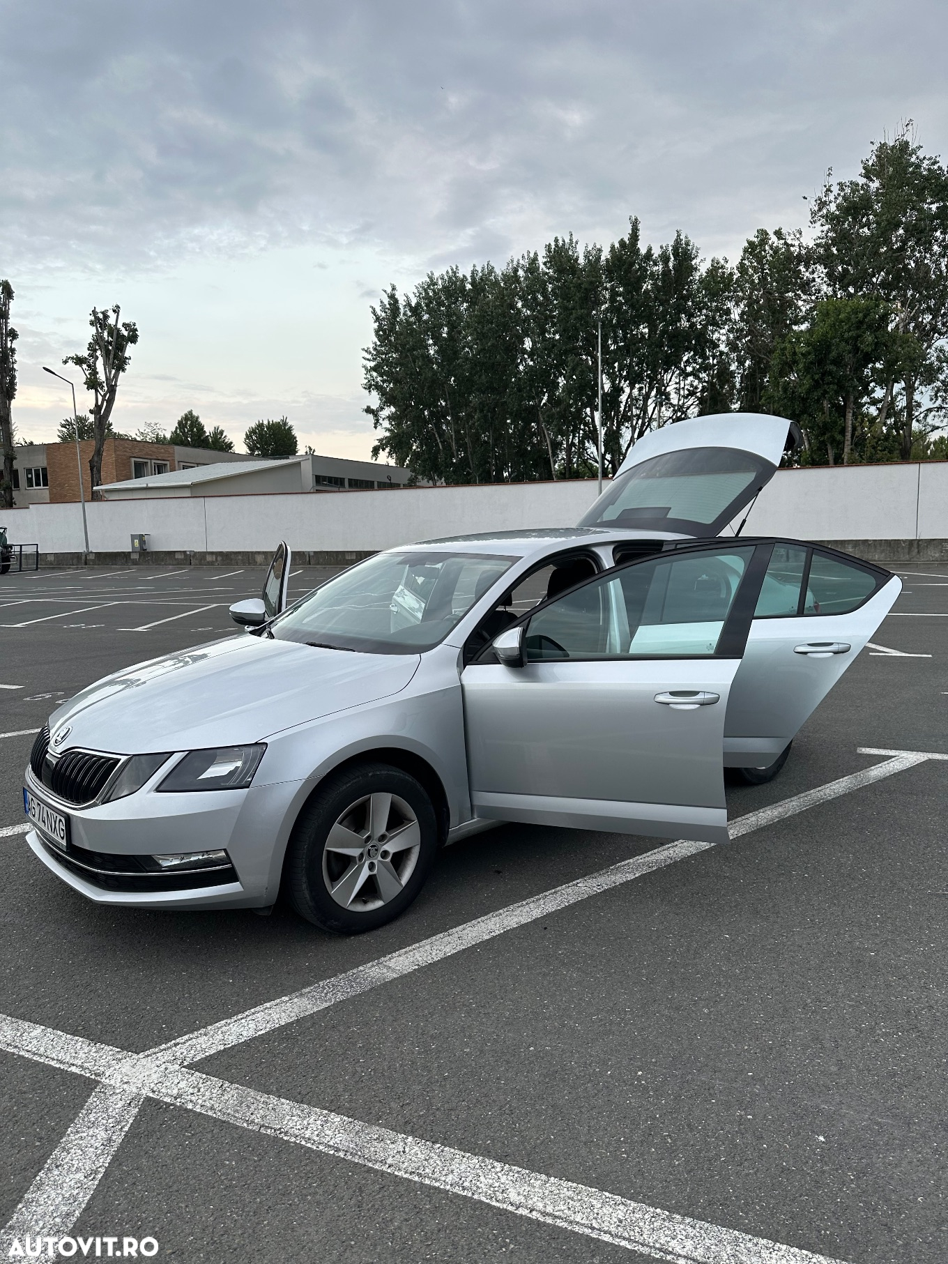Skoda Octavia 2.0 TDI DSG 4X4 Style - 15