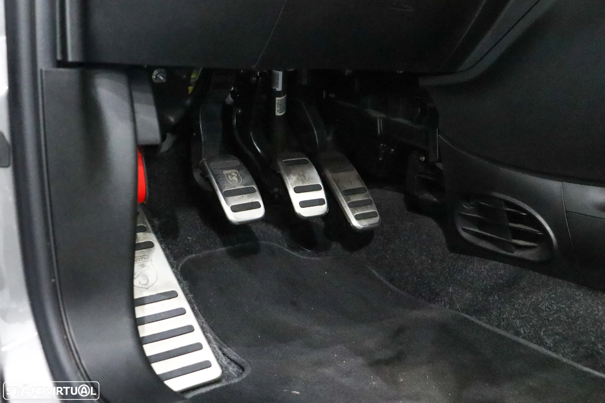 Abarth 595C 1.4 T-Jet 595 - 21