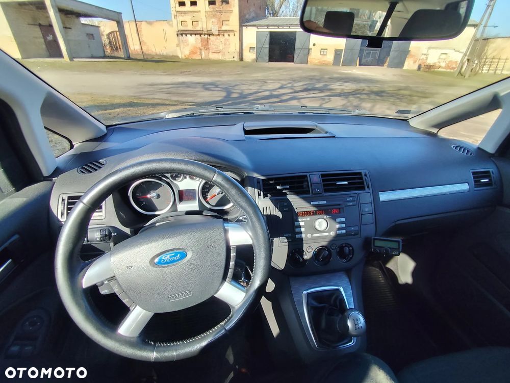 Ford C-MAX - 11