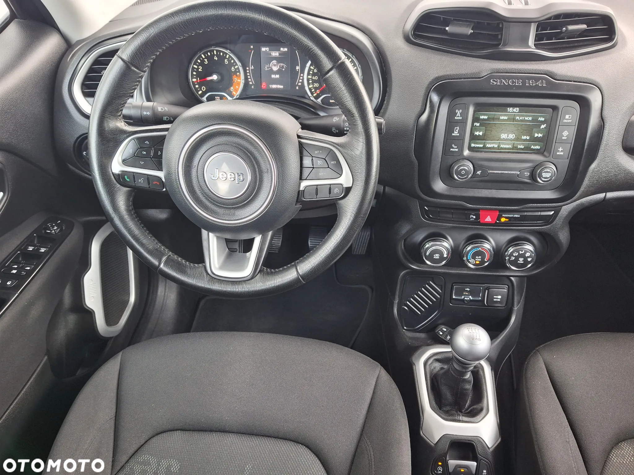 Jeep Renegade 1.4 MultiAir Longitude - 16