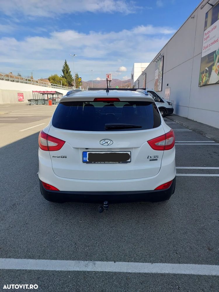 Hyundai ix35 1.7 CRDI 2WD Fifa World Cup Edition - 3