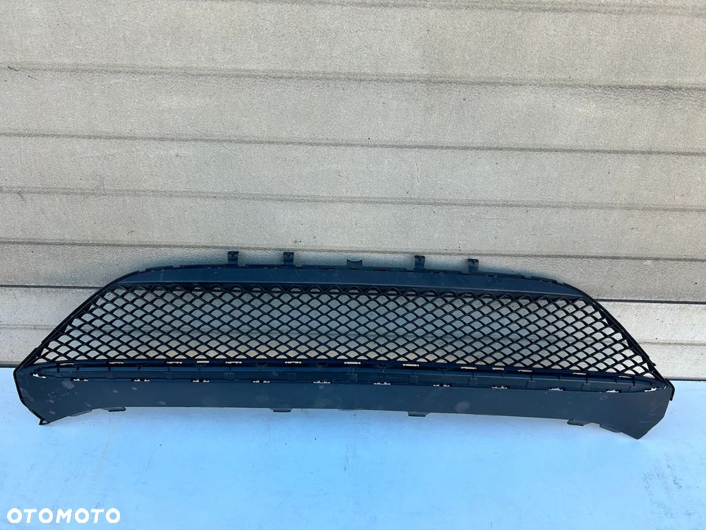 MERCEDES VITO VIANO AMG 447 A4478851500 KRATKA ZDERZAK PRZÓD PRZEDNI