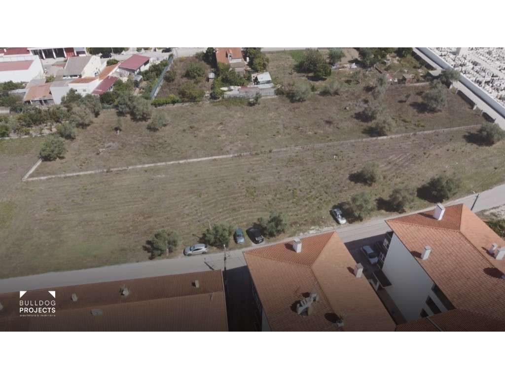 Terreno à venda na Granja do Ulmeiro - Grande imagem: 2/5