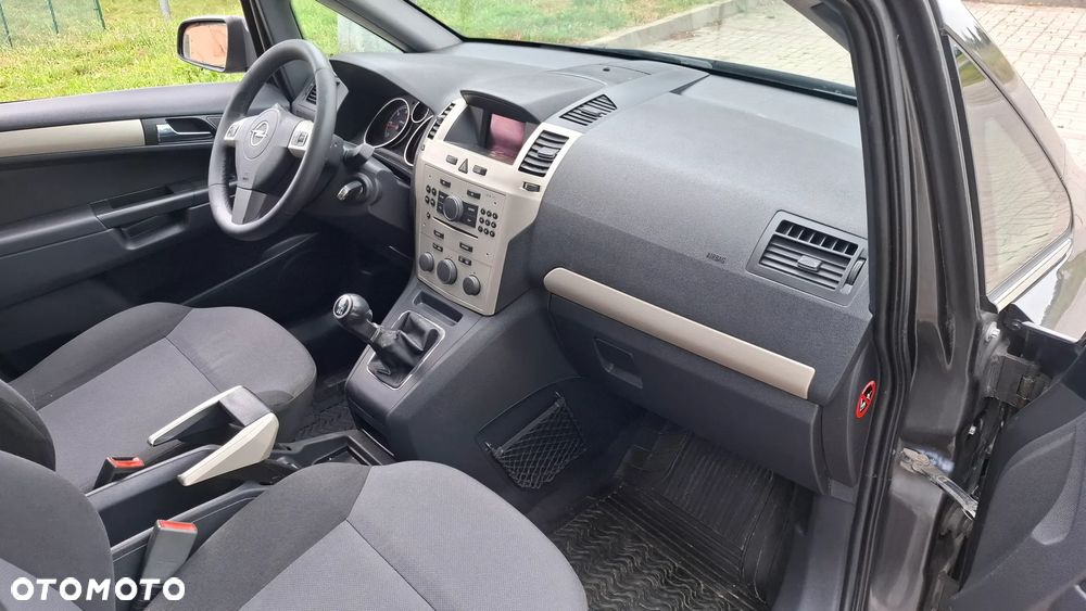 Opel Zafira 1.9 CDTI Edition - 9