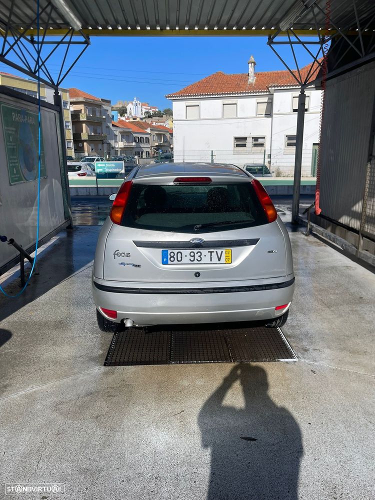 Ford Focus 1.8 TDCi Trend - 6