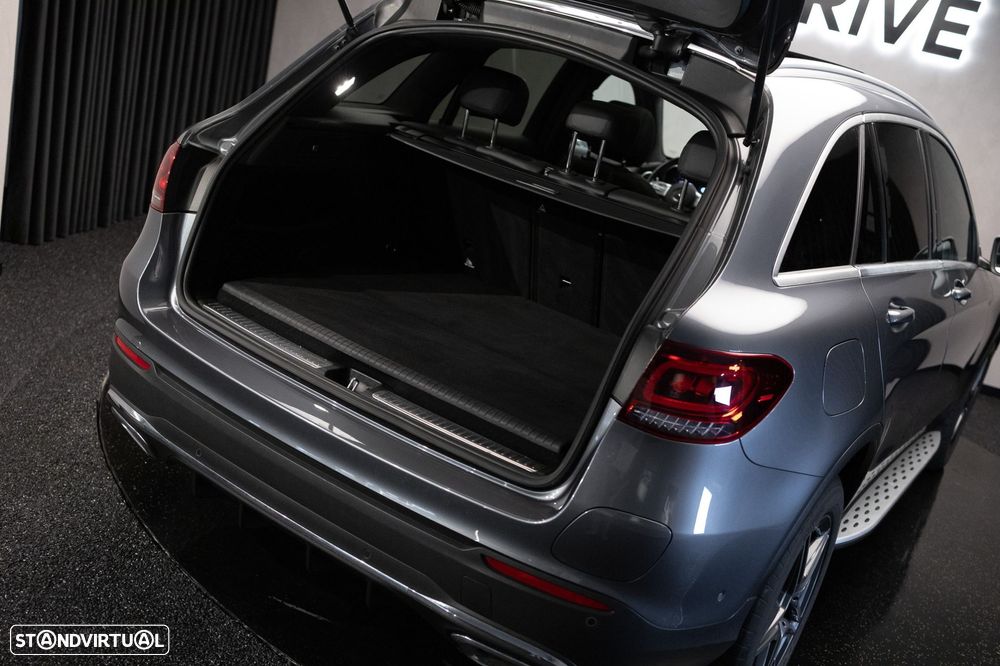 Mercedes-Benz GLC 300 de 4Matic 9G-TRONIC AMG Line - 32