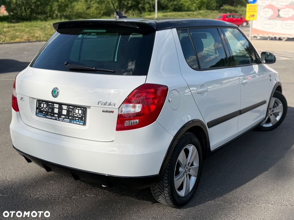 Skoda Fabia 1.2 TSI Monte Carlo - 4