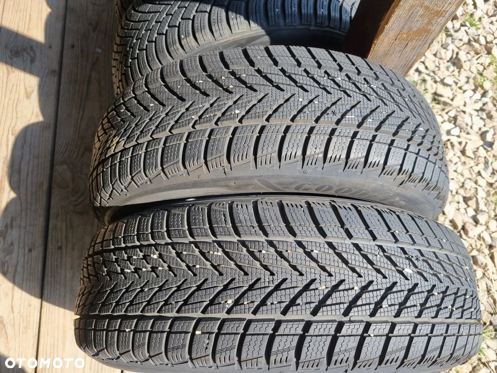 Opony Goodyear ULTRAGRIP Performance 3 205/60r16 96H 2025r,2x7,5mm super - 1
