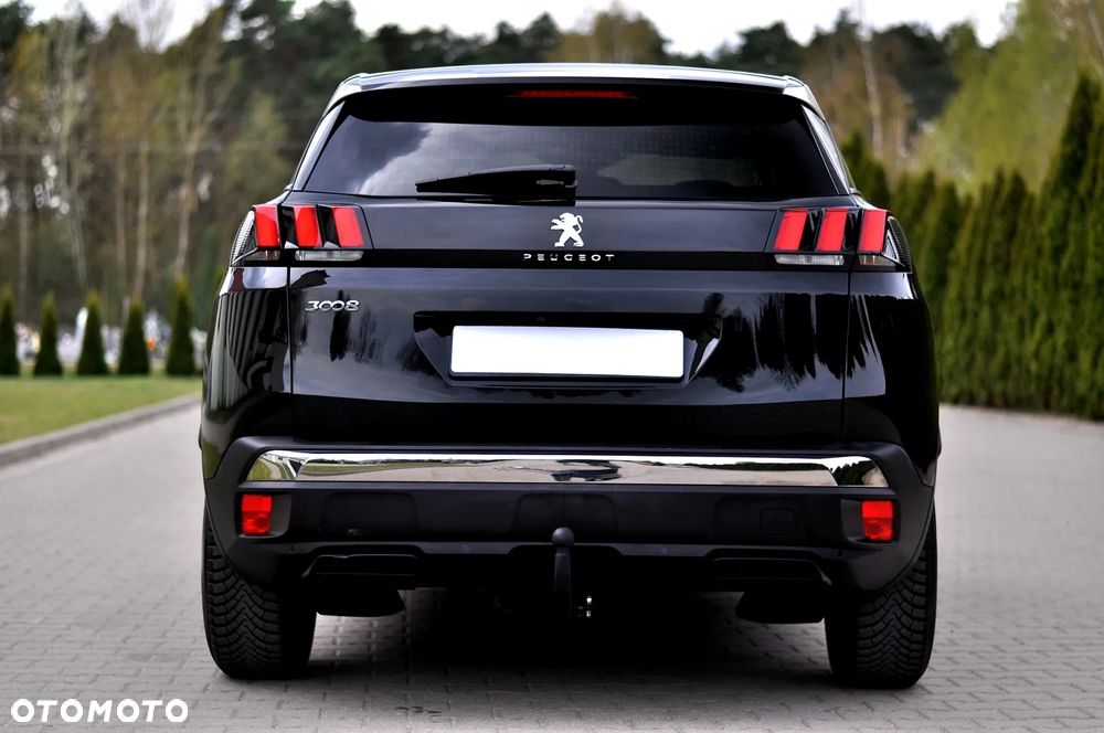 Peugeot 3008 1.2 PureTech Allure S&S - 8