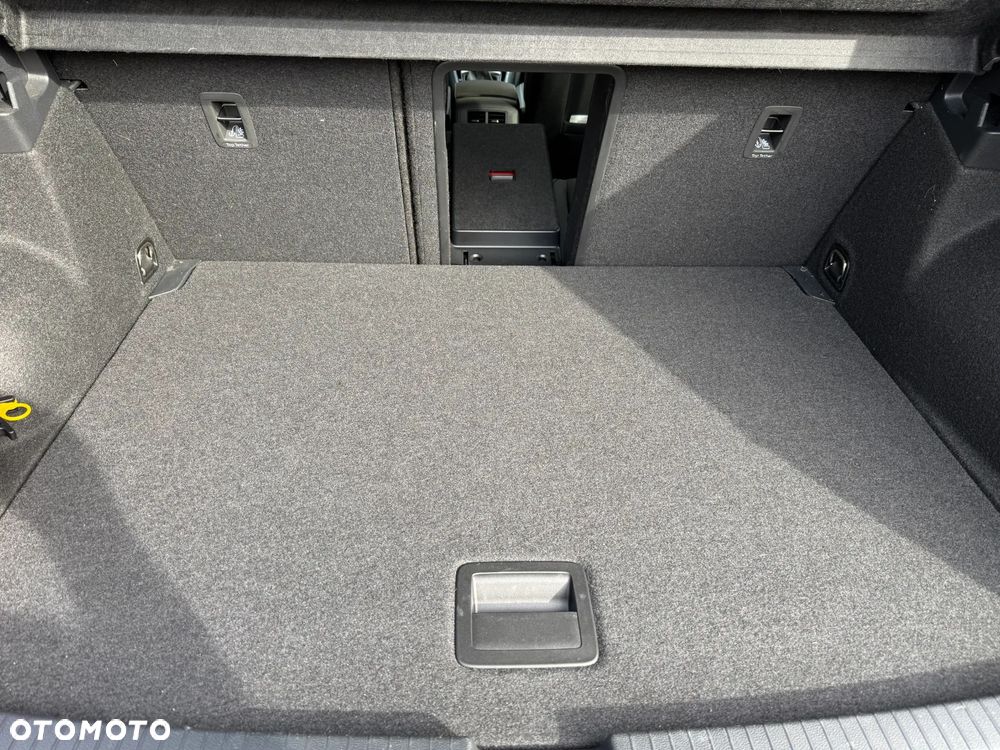 Volkswagen T-Roc 1.5 TSI Style DSG - 22