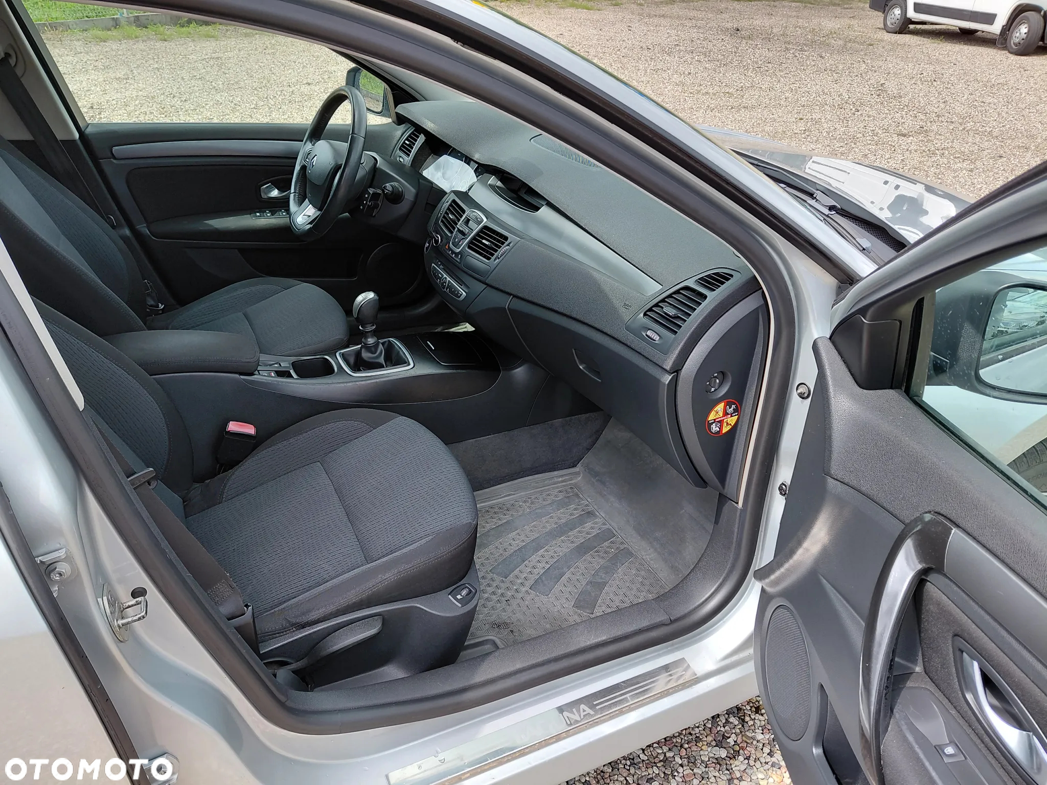 Renault Laguna 2.0 DCi Expression - 7