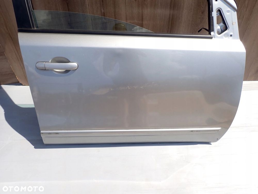 NISSAN NOTE E11 06-12 DRZWI PRZEDNIE PRAWE KY0 - 2