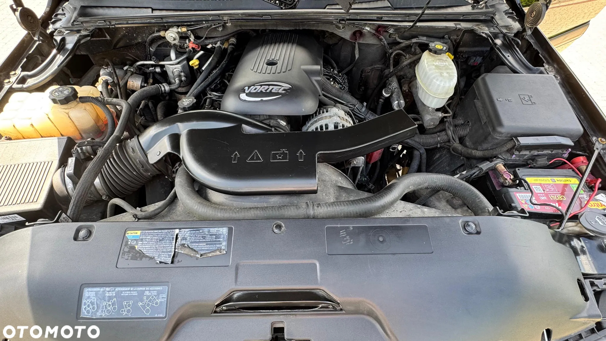 Chevrolet Tahoe 5.3 4WD - 32