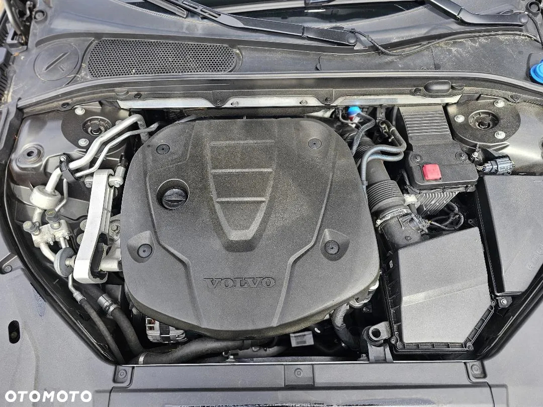 Volvo V90 - 16