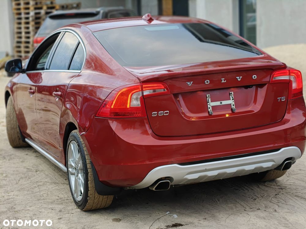 Volvo S60 2.5 T5 - 9