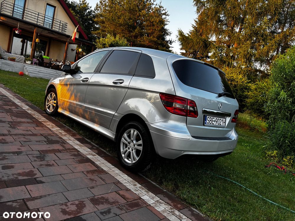 Mercedes-Benz Klasa B 180 BlueEFFICIENCY - 6