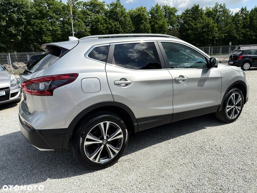 Nissan Qashqai 1.6 DIG-T N-Connecta - 9