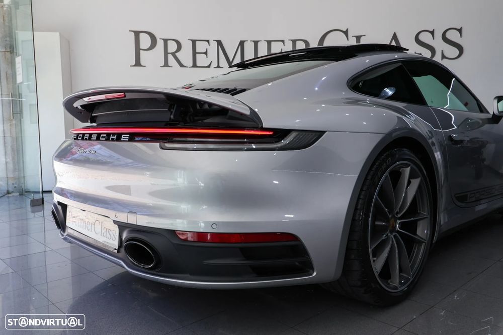 Porsche 911 (992) Carrera PDK - 12